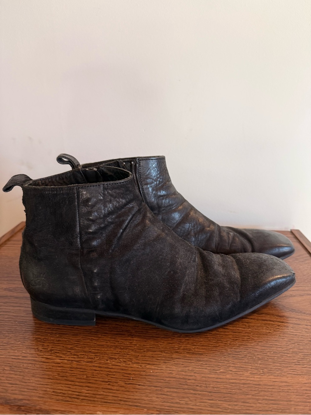 Men’s John Fluevog Covered Stud Boots 10